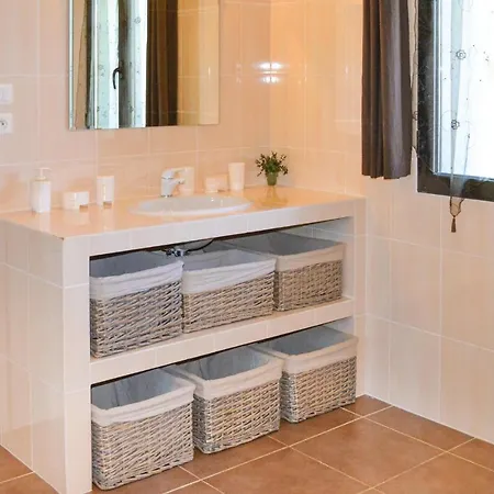 Gorgeous In Capelette